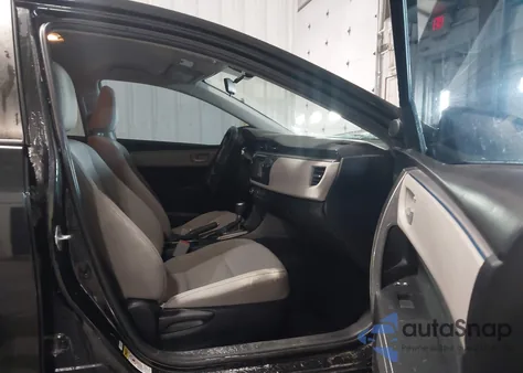 2016 Toyota Corolla Le z USA, uszkodzony, nr VIN 5YFBURHE2GP506589